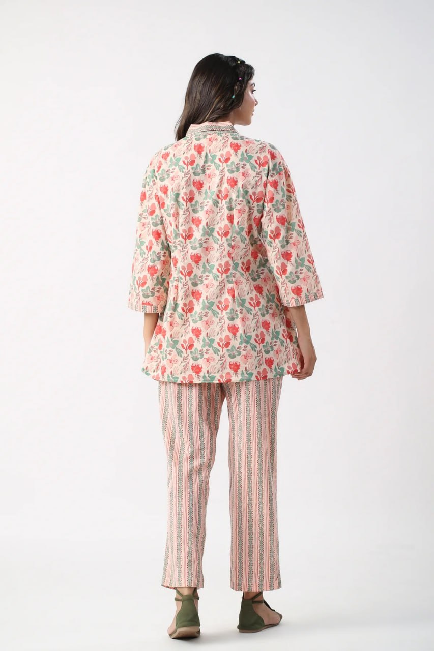 Chic Pink Flower Printed Cotton Co Ord Sets - thevendorvilla