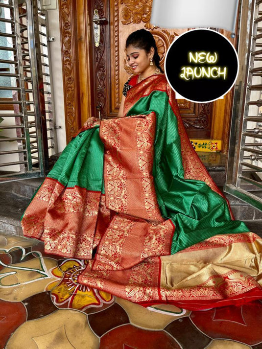 Beautiful Rich Pallu & Jaccquard Work On All Over Saree - thevendorvilla