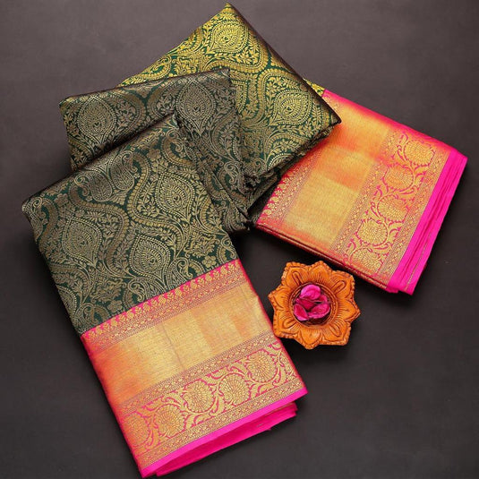 Beautiful Rich Pallu & Jaccquard Work On All Over Saree - thevendorvilla