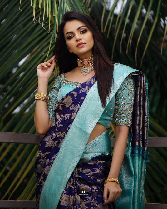 Beautiful Rich Pallu & Jaccquard Work On All Over Saree - thevendorvilla