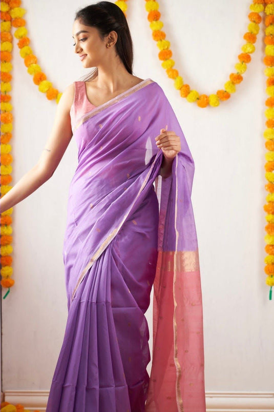 Luxurious Linen: The Soft Slub Saree