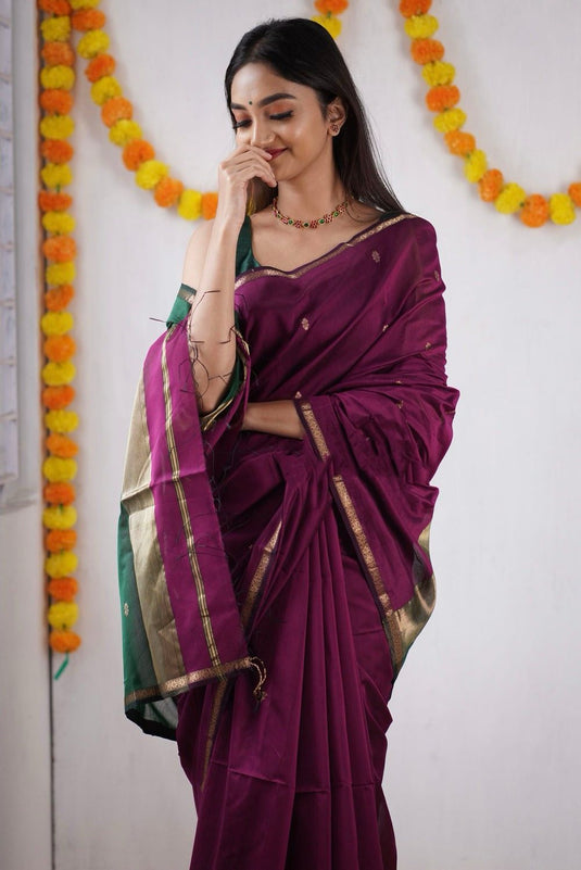 Luxurious Linen: The Soft Slub Saree