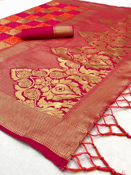 Beautiful Rich Pallu & Jaccquard Work On All Over Saree - thevendorvilla