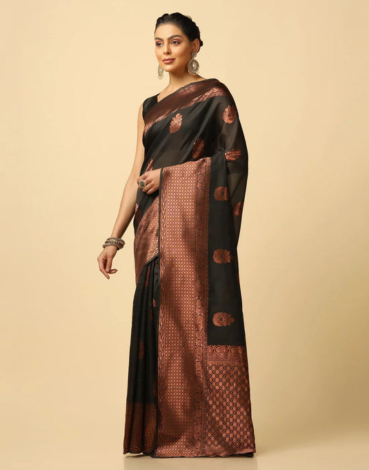 Beautiful Rich Pallu & Jaccquard Work On All Over Saree - thevendorvilla