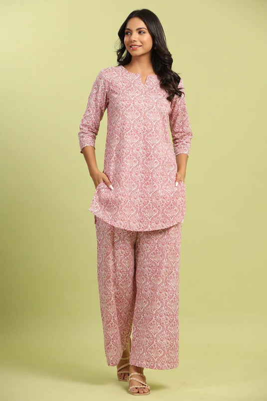 Women Notch Neck Pink Printed Kurta & Pants Co-Ord Set - thevendorvilla