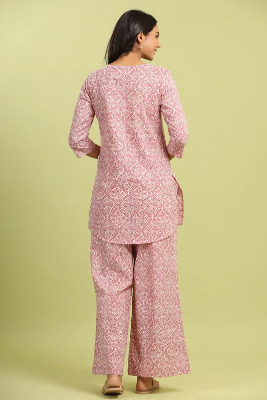 Women Notch Neck Pink Printed Kurta & Pants Co-Ord Set - thevendorvilla